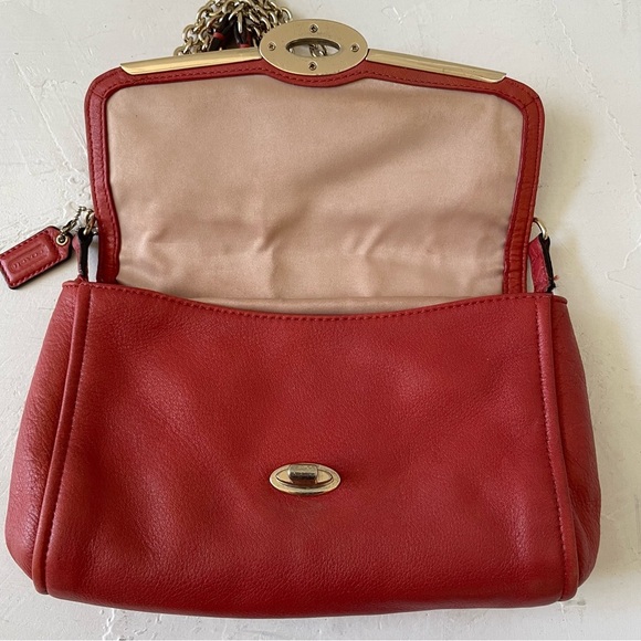 Coach Madison Chain Crossbody Bag in Scarlet Red - Picture 4 of 12